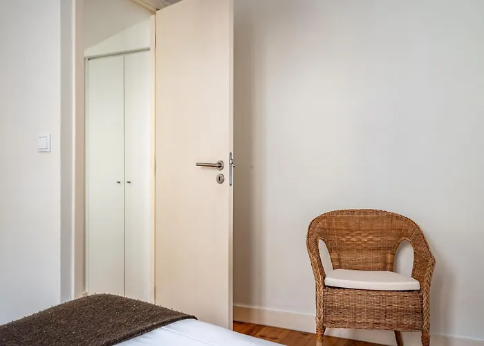 Cozy Ground Floor With Ac And Loft Bedroom By Lisbeyond * Lisboa